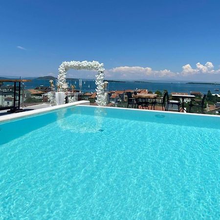 Ferush Otel Urla Exterior foto