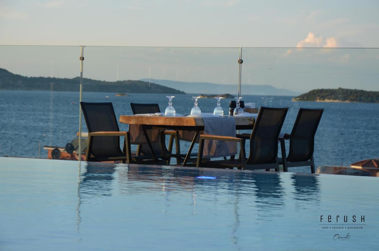 Ferush Otel Urla Exterior foto