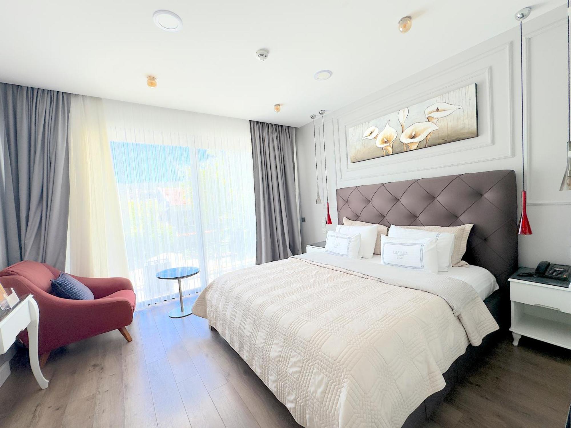 Ferush Otel Urla Exterior foto
