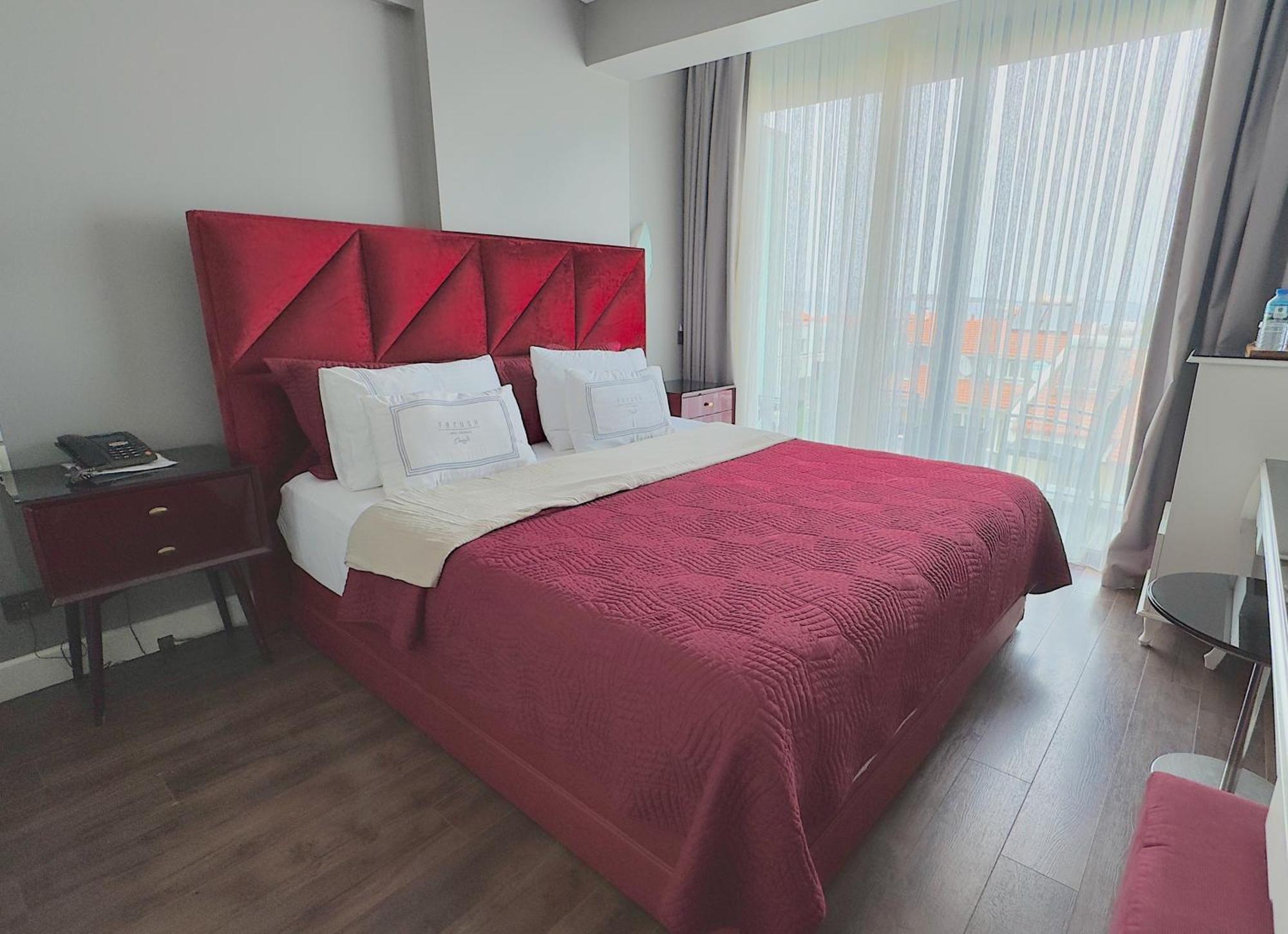 Ferush Otel Urla Exterior foto