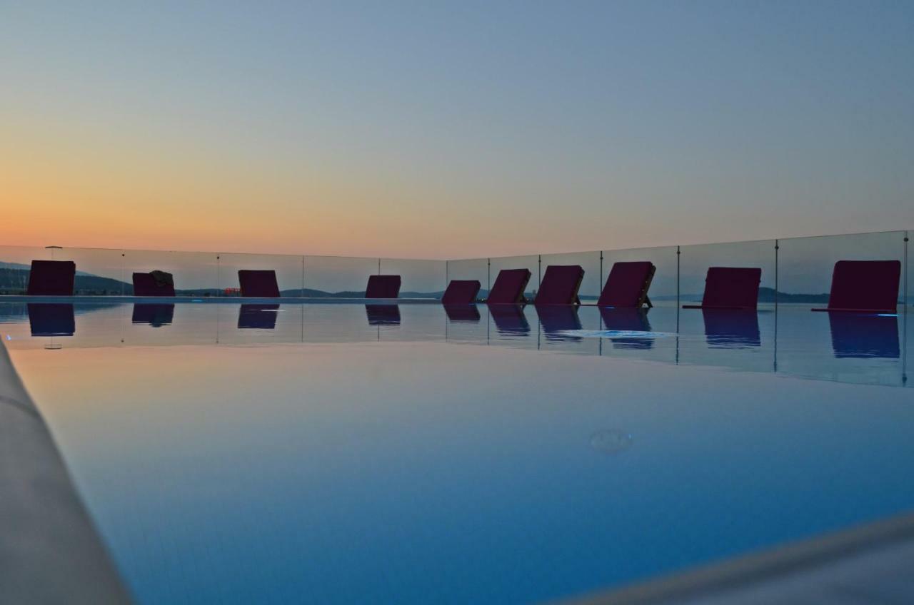 Ferush Otel Urla Exterior foto