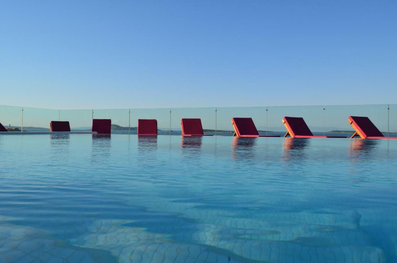 Ferush Otel Urla Exterior foto