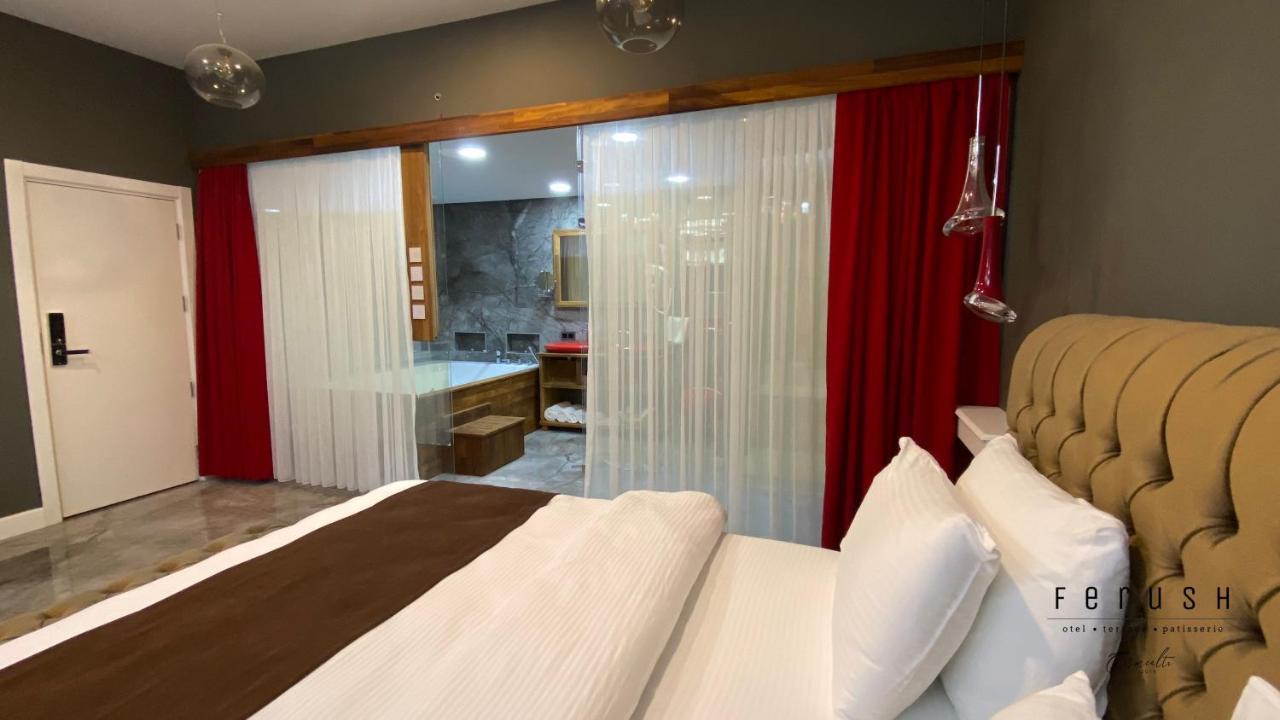 Ferush Otel Urla Exterior foto